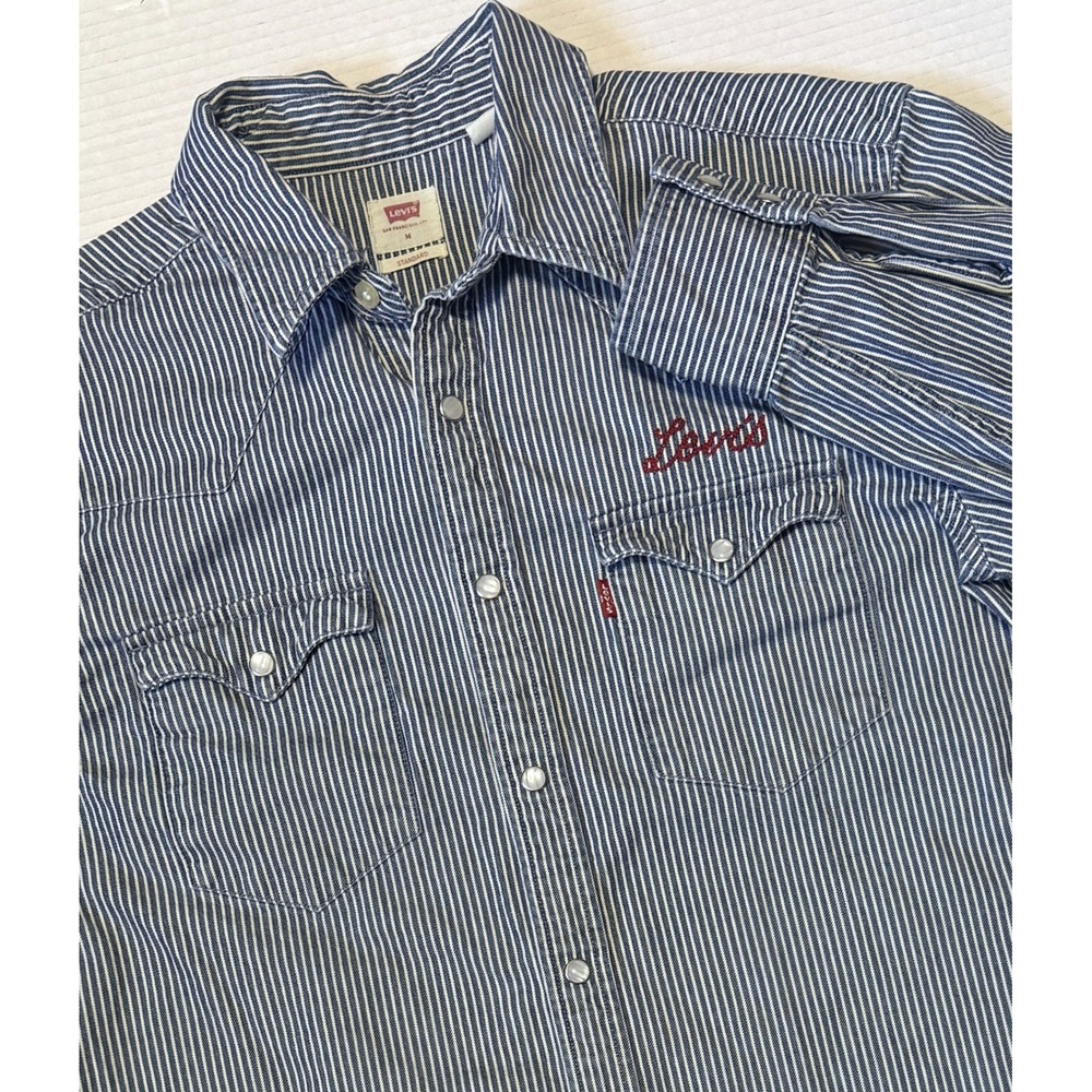 LEVI'S - Men's Western Shirt - Blue White Striped Pearl Snap Long Sleeve- Medium